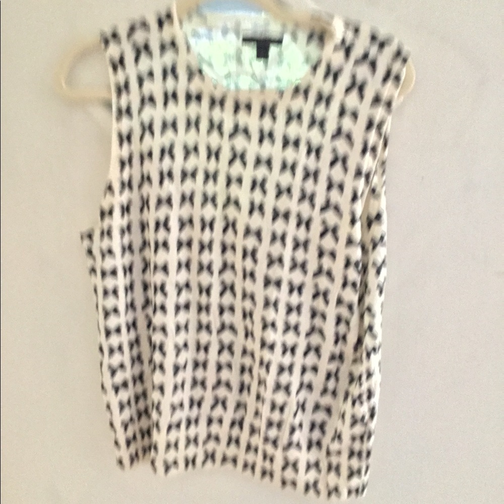 Light weight wool tank - Picture 2 of 7